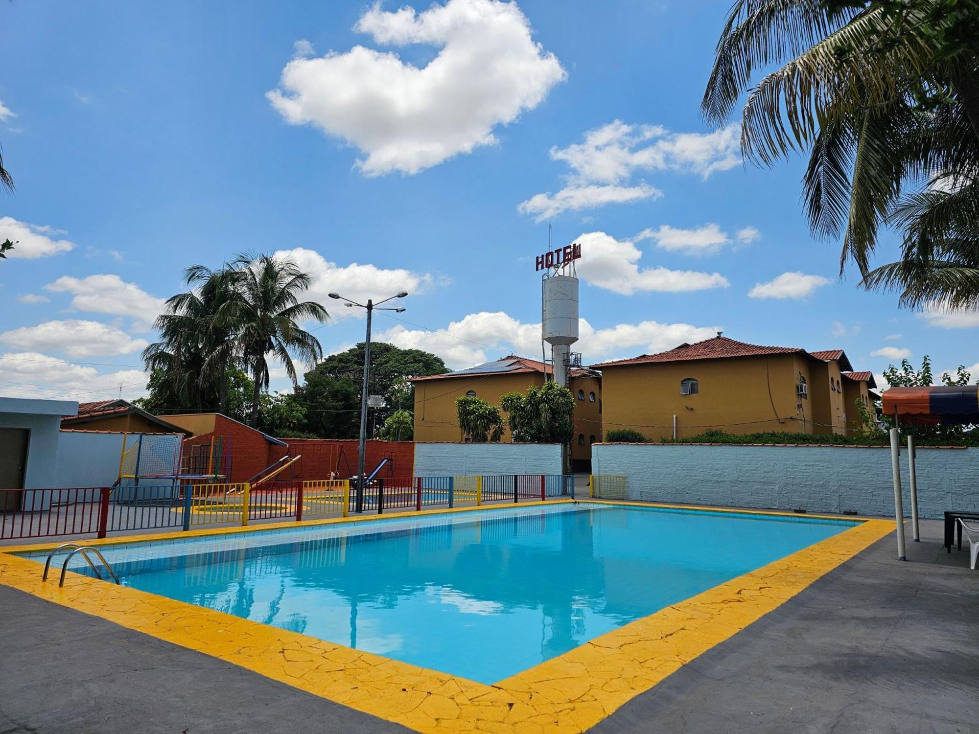 Esplanada Hotel Paraguacu Paulista Extérieur photo