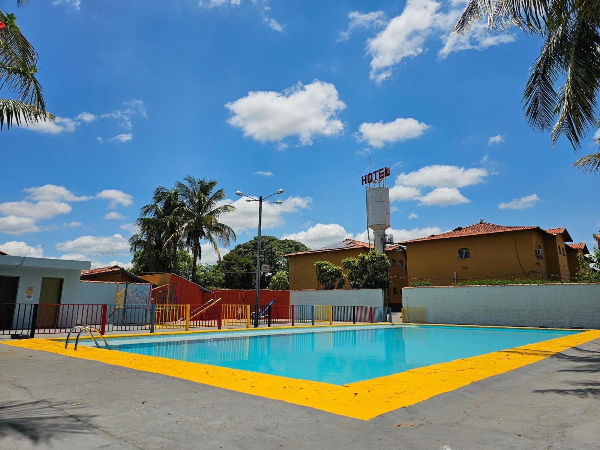 Esplanada Hotel Paraguacu Paulista Extérieur photo