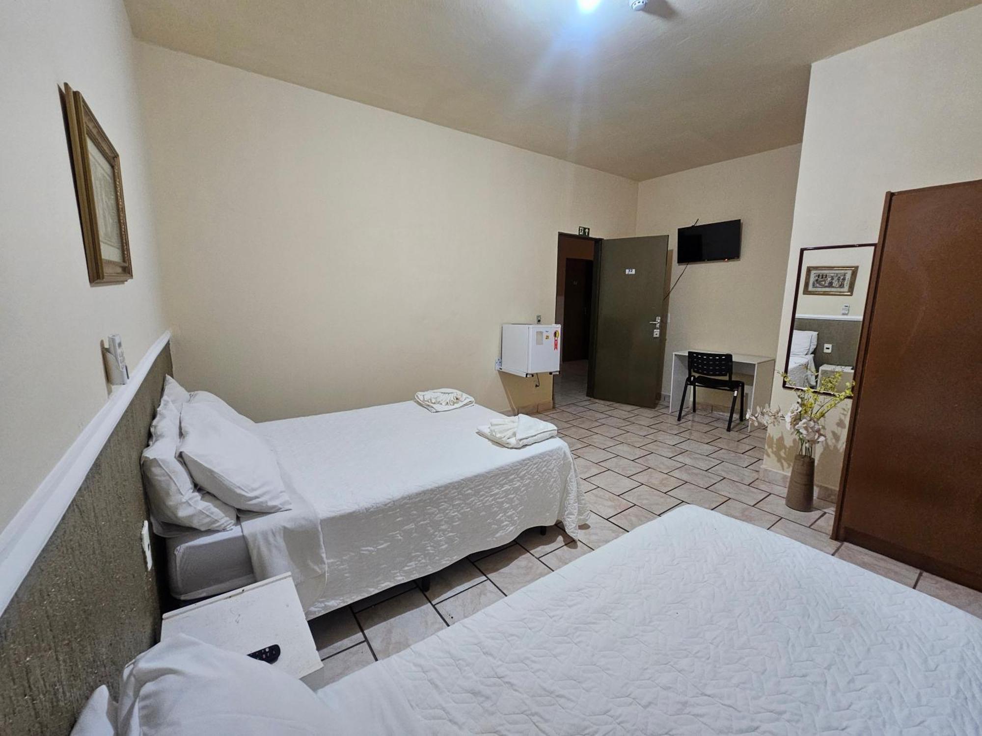 Esplanada Hotel Paraguacu Paulista Extérieur photo